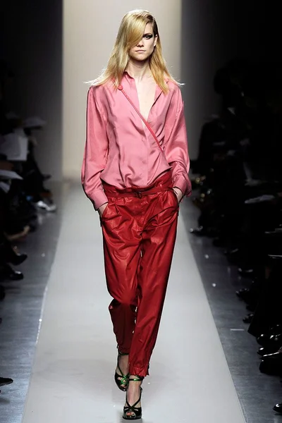 Look 38